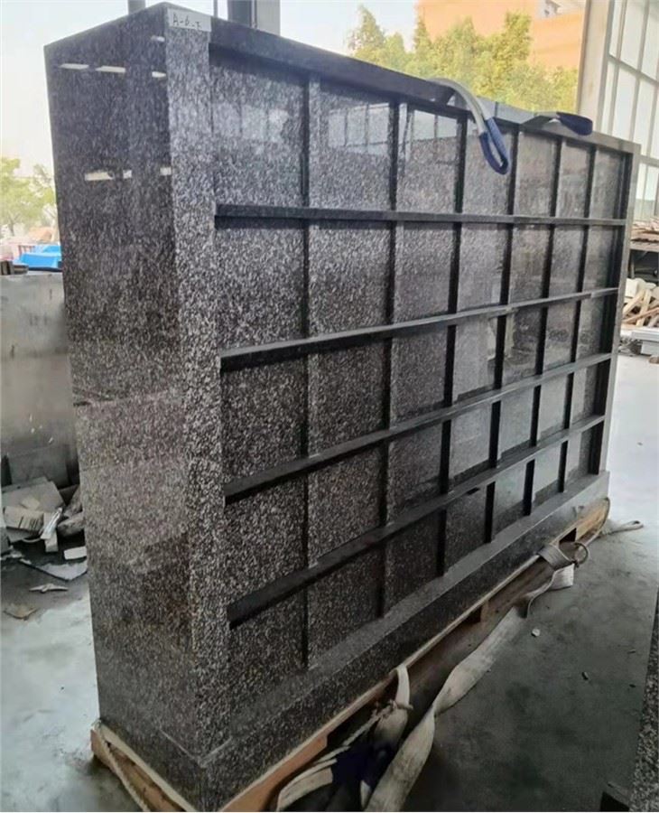 Black Granite Columbarium